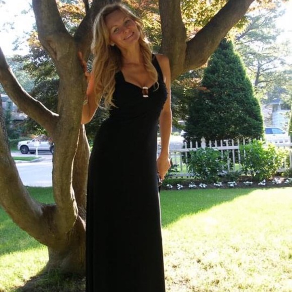 Meet your Posher, Angela - Picture 2 of 3